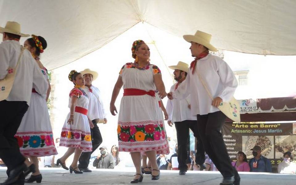 Traje tipico de best sale el estado de mexico